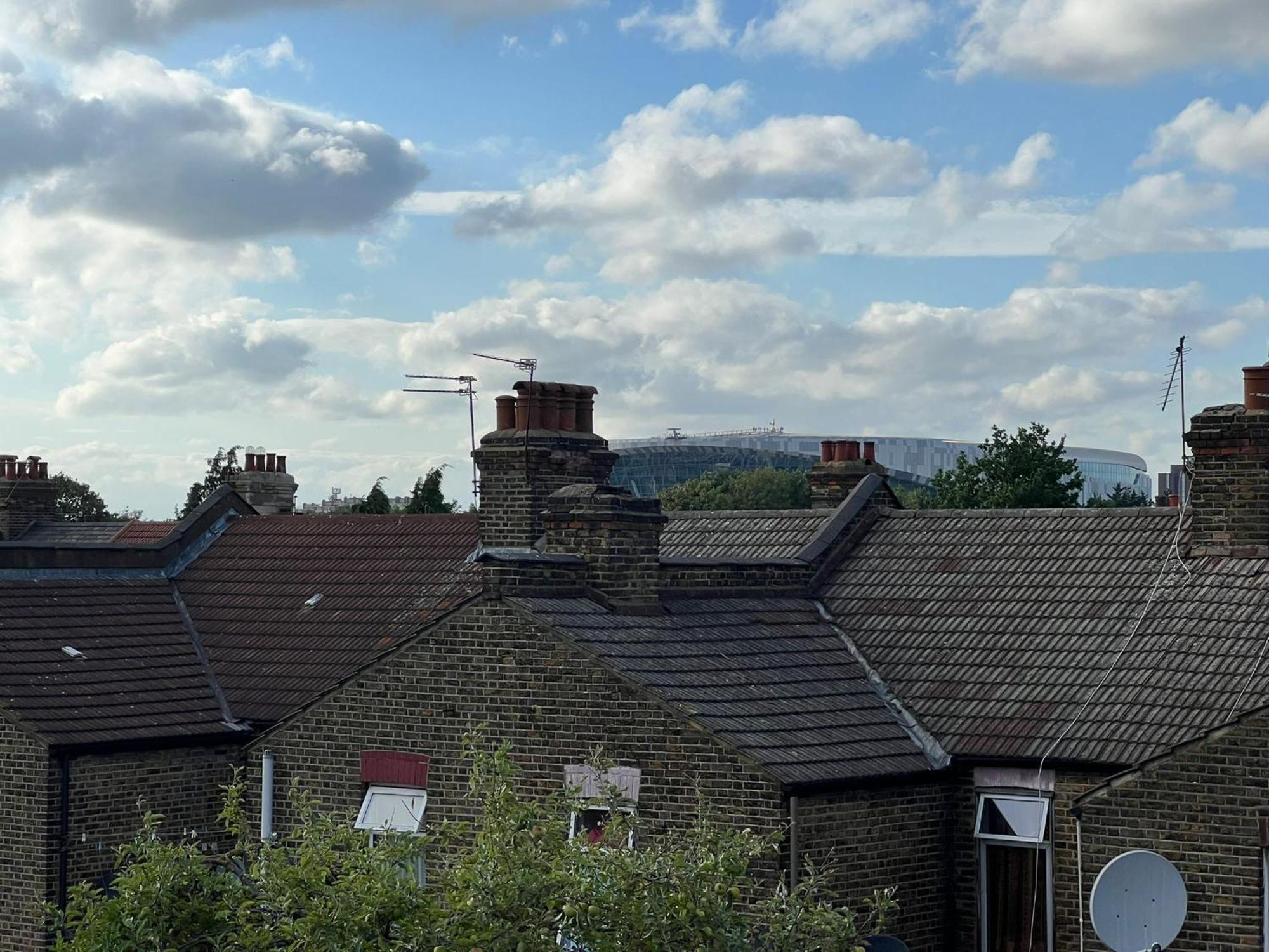 לונדון Deluxe Homestay Near Tottenham Hotspur Stadium חדר תמונה